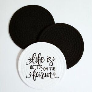Kitchen Discovery Fabric Trivets Set/3 "life is BETTER ON THE farm" - NWT 9 0087